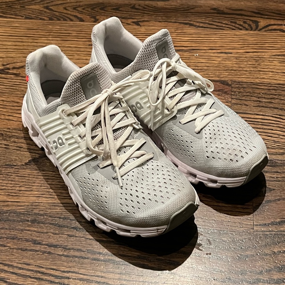 On Cloudswift Womens Running Shoe